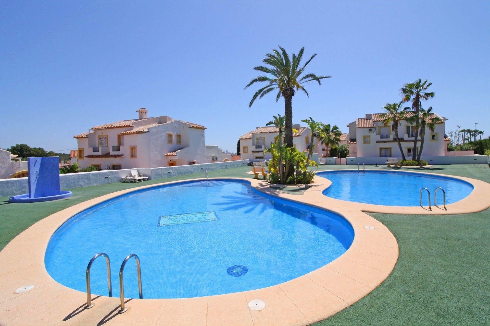 Bungalows Puerta De Calpe Exteriör bild