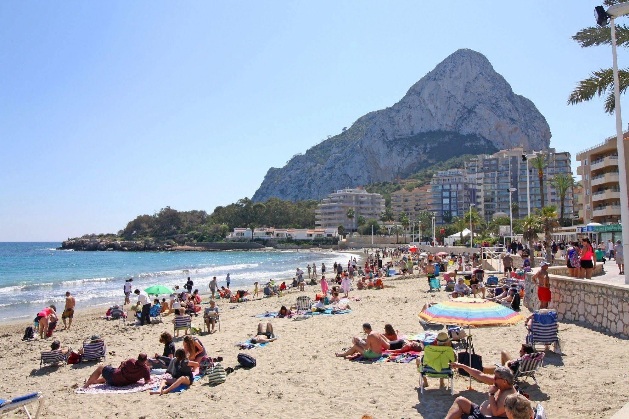 Bungalows Puerta De Calpe Exteriör bild