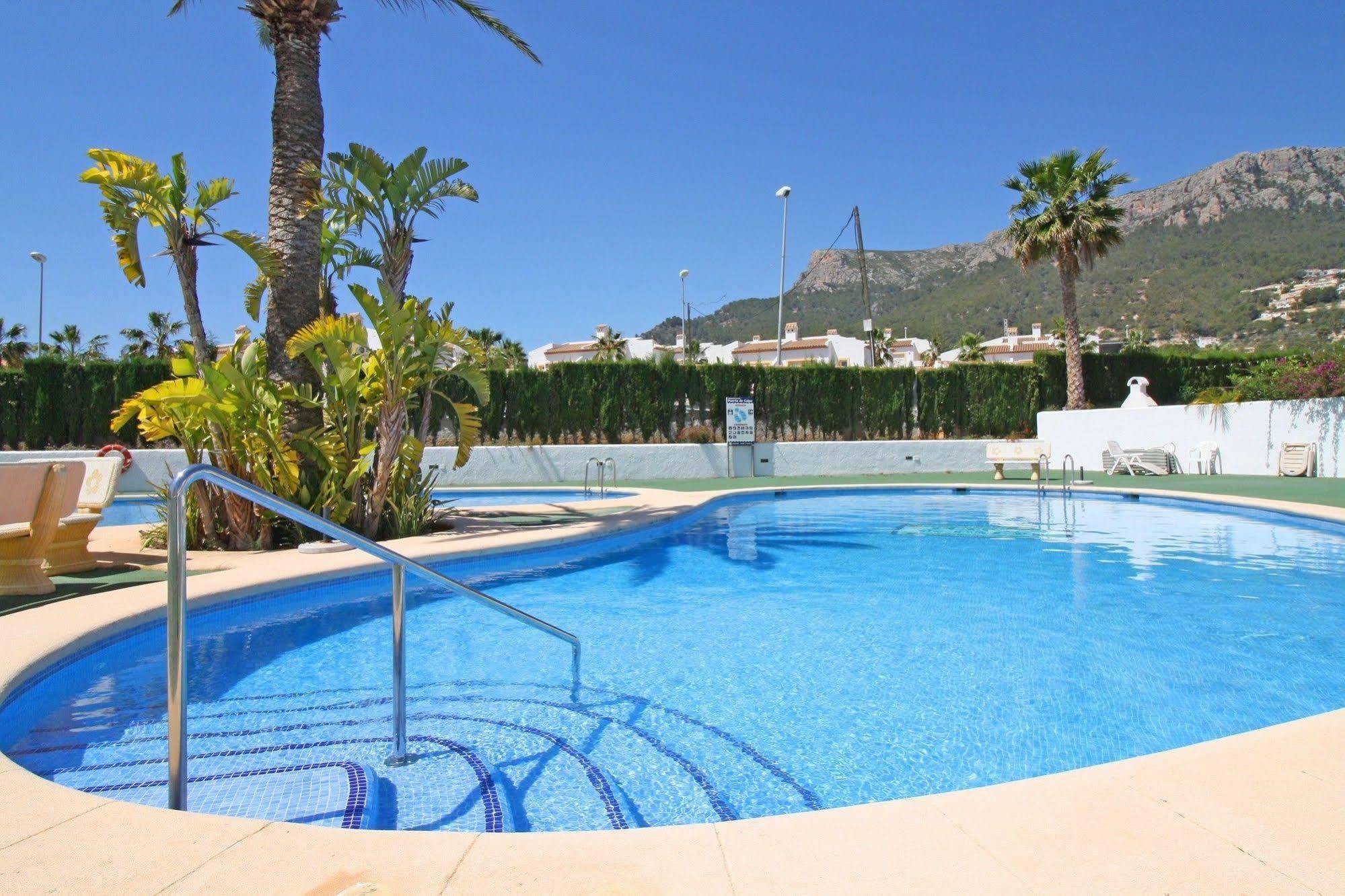 Bungalows Puerta De Calpe Exteriör bild