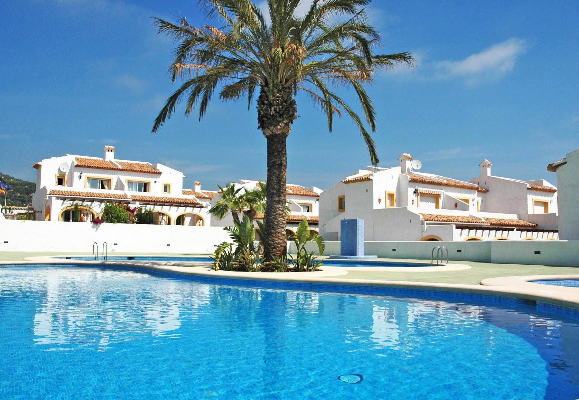 Bungalows Puerta De Calpe Exteriör bild